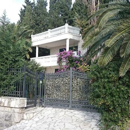 Bg Villa, Apartment L Сутоморе Екстериор снимка